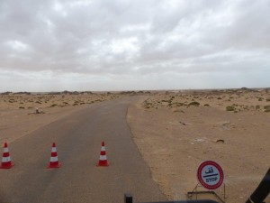 Road block to Laayoune